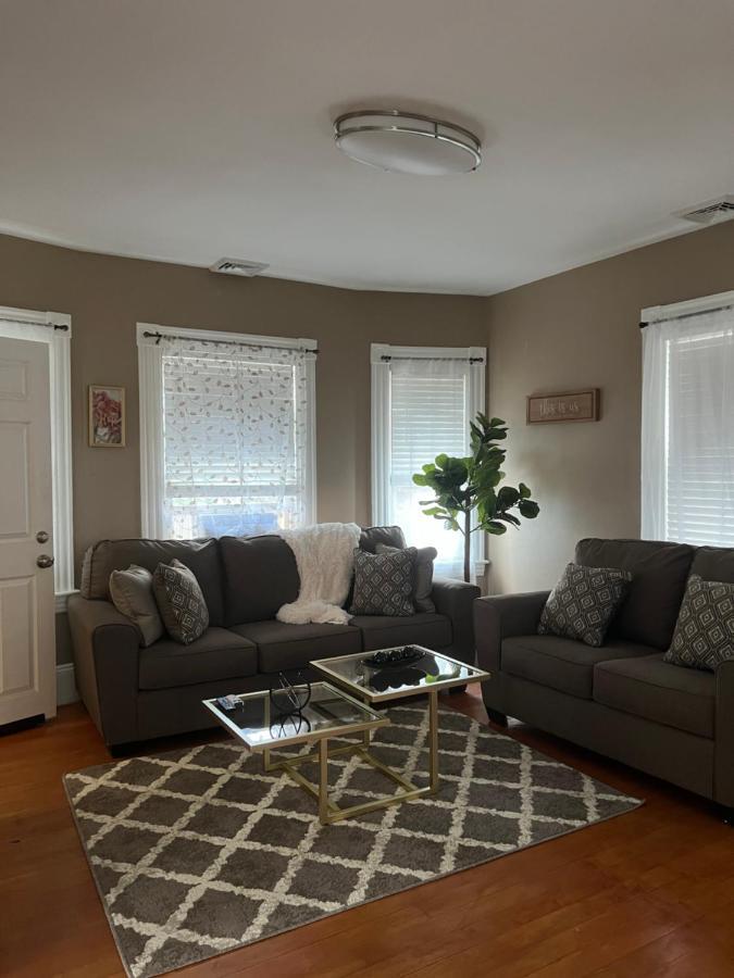 Shy'S Place Brockton Esterno foto
