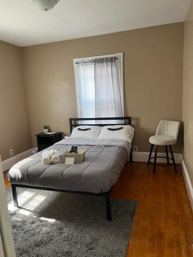 Shy'S Place Brockton Esterno foto